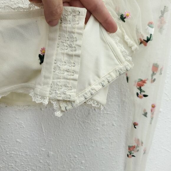 REVOLVE MAJORELLE Lace Bustier Balletcore Cottagecore Coquette Soft Crop Top - Picture 13 of 13